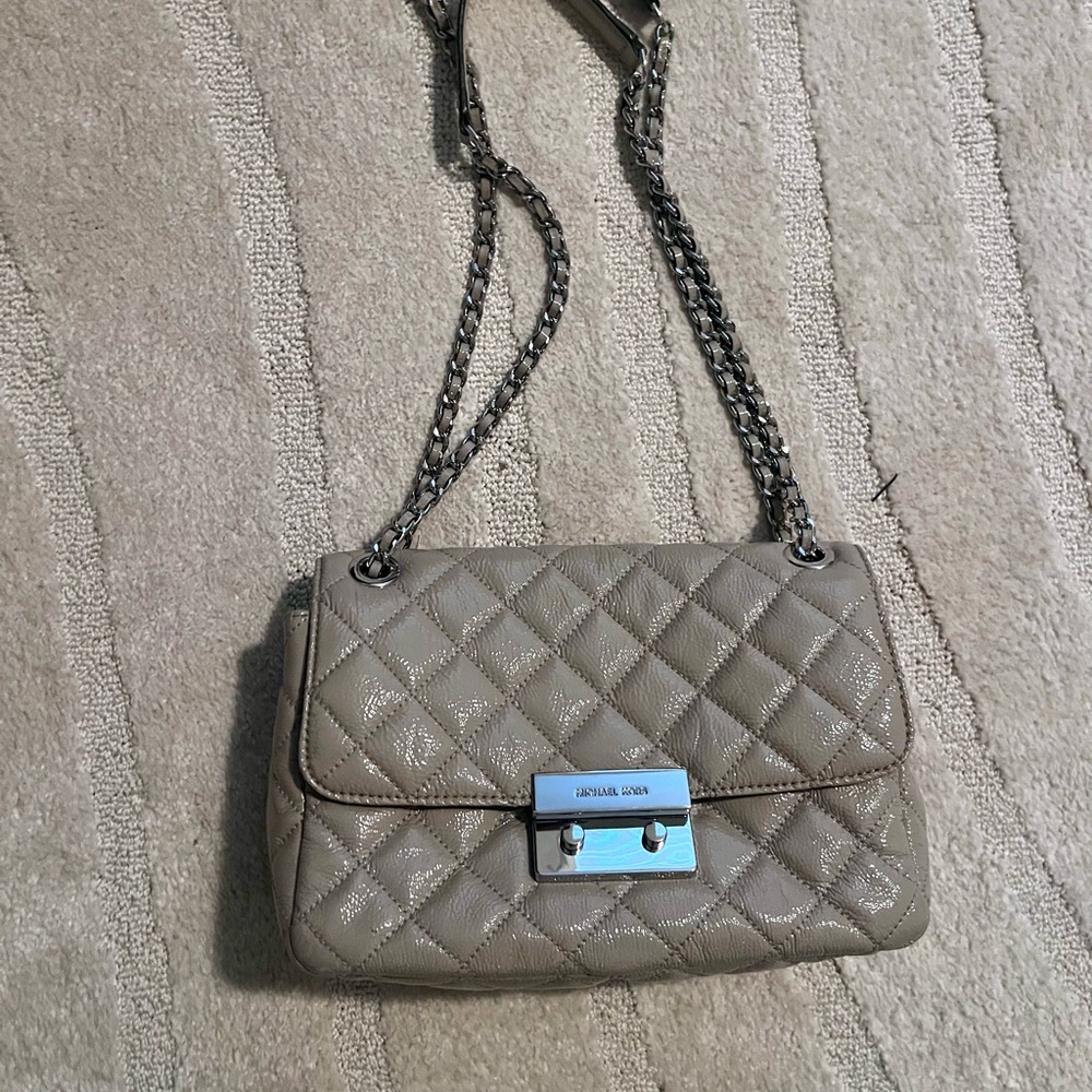 Michael Kors Quilted Beige Shoulder Bag